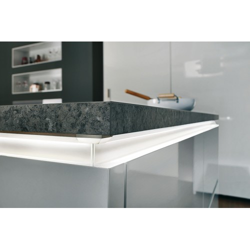 PROFILO PER GOLA, PER FRONTALI SENZA...