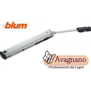 BLUM Anta a ribalta...