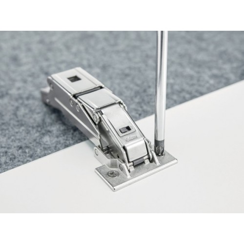 BLUM CLIP top BLUMOTION Cerniera per ante sottili 110°, Battuta con sormonto, fondello: EXPANDO T