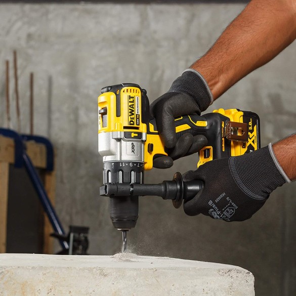TRAPANO AVVITATORE CON PERCUSSIONE 18V XRP 5.0Ah BRUSHLESS - DEWALT