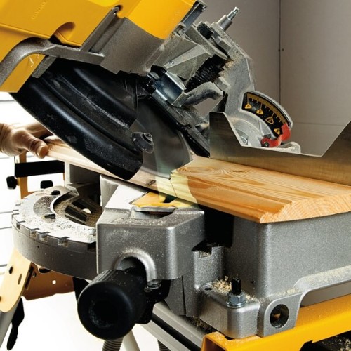 TRONCATRICE DEWALT D27113 CON PIANETTO A TESTA FISSA 305MM + SISTEMA TRACCIATURA XPS - DEWALT